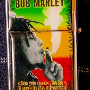New-Bob Marley Lighter - Excellent Condition